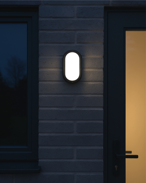 LED stropné svietidlo Q-51A 8W 720lm 4200K IP64 - čierne QTEC