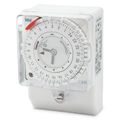 Hodiny spínacie ORBIS MINI QRD, analogové, denné, 100x69 mm, so zálohou, bielé, na PANEL/lištu