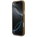 Puzdro Guess Magsafe PU Leather Case s trojuholníkovým logom a strieborným kovovým rámom fotoaparátu pre iPhone 17 Pro Max hnedé
