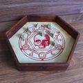 Drevený Dice Tray - Dice Macabre
