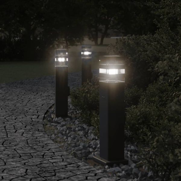 vidaXL Vonkajšie stojace lampy so zásuvkou 3 ks čierne 50 cm hliník