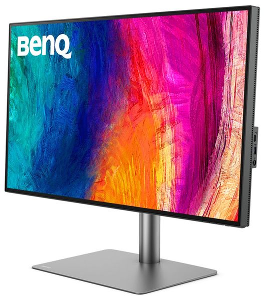 BENQ 32" LED PD3225U/ 3840x2160/ IPS panel/ 2000:1/ 5ms/ 2x HDMI/ DP/ 3x USB/ USB-C/ 3x Thunderbolt/ repro/ čierny LED monitor, 31,5", IPS, 3840×2160, 16:9, 60Hz, 5ms, 400cd/m2, 2000:1, 2× HDMI, DisplayPort, 2× Thunderbolt 3, 3× USB, 1× USB-C,