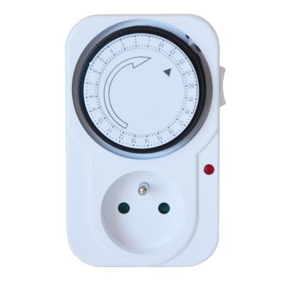 Mechanická denná spínacia zásuvka GETI MF1
