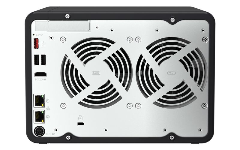 QNAP TS-664-8G (4core 2,9GHz, 8GB RAM, 6xSATA, 2x M.2 NVMe slot, 1xPCIe, 1xHDMI 4K, 2x2,5GbE, 4xUSB) NAS, 6× SATA 3,5", Intel Celeron N5095, 8GB DDR4, 2× 2,5GbE, 2× M.2 PCIe Gen 3, 1× PCIe Gen 3 x2, HDMI 2.1, USB 3.2 Gen 2