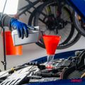 Lievik na olej s držiakom 125mm AMiO-03278