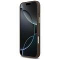 Guess 4G Logo Plate MagSafe puzdro pre iPhone 17 Pro Max hnedá