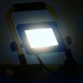 vidaXL LED reflektor s rukoväťou 30 W studené biele svetlo