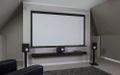 ELITE SCREENS plátno elektrické motorové 99" (251,5cm)/ 1:1/ 177,8×177,8cm/ gain 1.1/ case bílý Projekcní plátno, elektrické, motorové, 99" (251,5 cm), 1:1, 177,8x177,8cm, Gain 1,1, case bílý