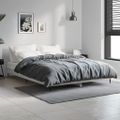 vidaXL Posteľný rám sivý dub sonoma 135x190 cm kompozitné drevo