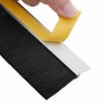 vidaXL Samolepiace tesnenia dverí s kefou 6 ks Strieborná 100 cm