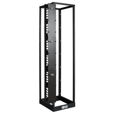 Káblový manažér vertikálny SmartRack 6 (15,24 cm), káblový kanál s výrezmi pre káble a krytom